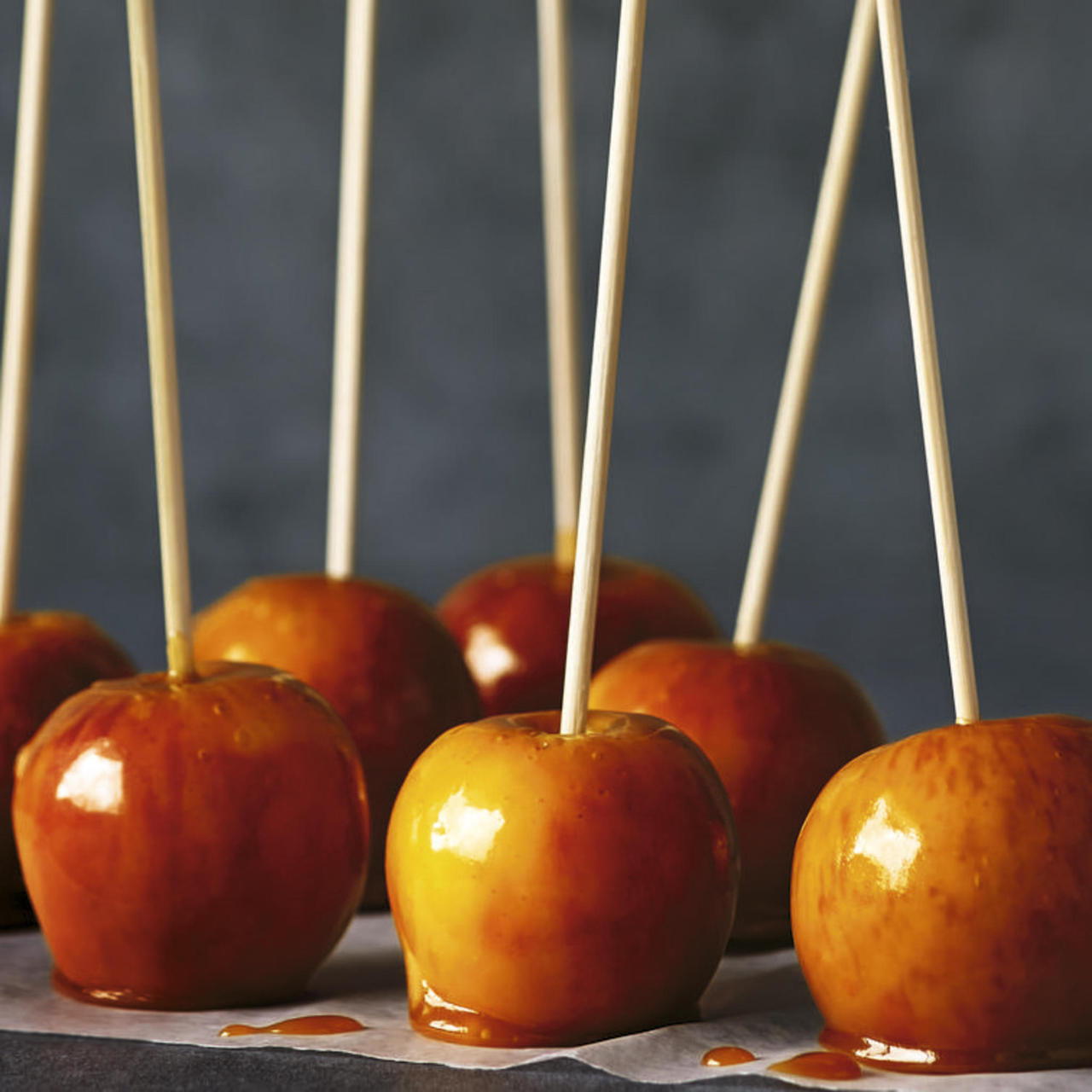 STICKY TOFFEE APPLES